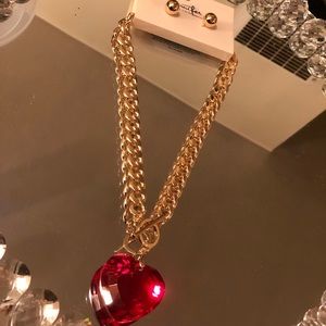 Red heart pendant necklace set